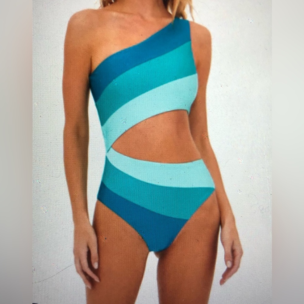BEACHRIOT one piece